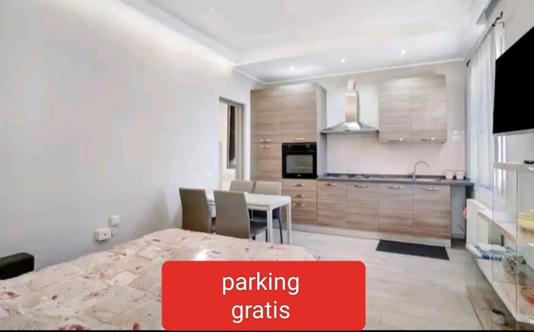 Casa Sanremo Tiziano Parking Gratis Spiaggia 15 Minuti A Piedi Exterior foto